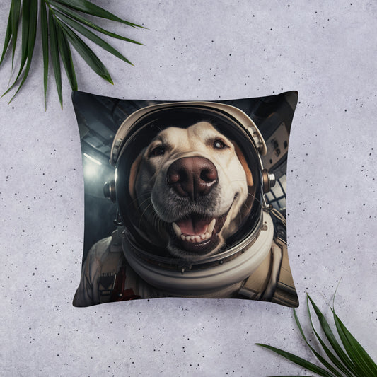 Labrador Retriver Astronaut Basic Pillow