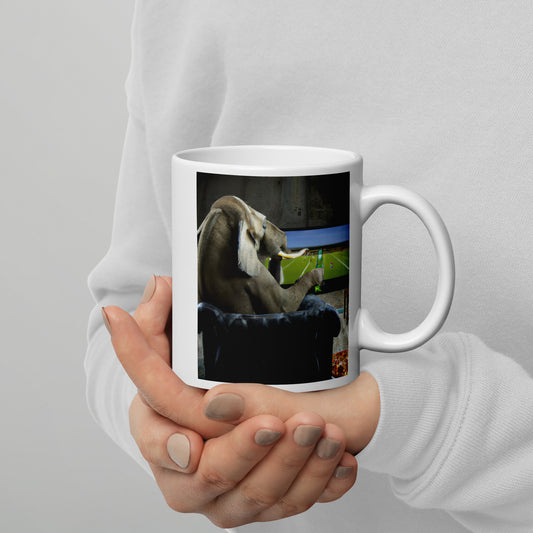 White glossy mug